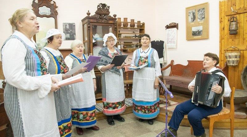 28 декабря в Марксовском краеведческом музее состоялась презентация одного из разделов экспозиции, рассказывающего об истории заселения края